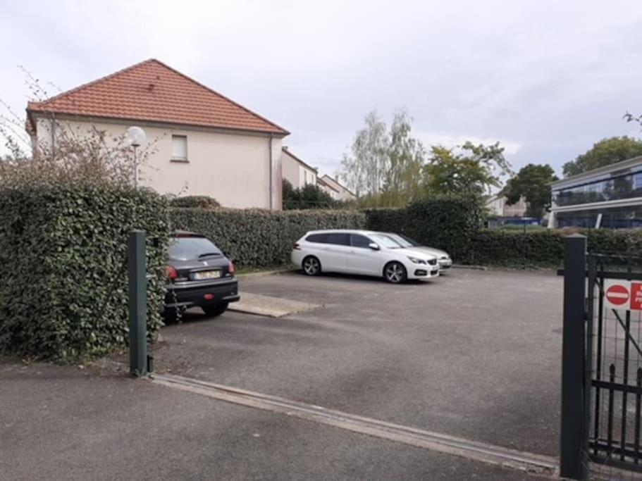 Maison Comet Avec Jardin Et Parking Orléans Kültér fotó