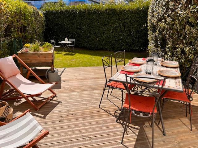 Maison Comet Avec Jardin Et Parking Orléans Kültér fotó